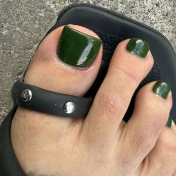 Rockstar Nails & Spa - Bleeding cuticle!!! - Nail Salons Near Me - Las Vegas, Nevada Rockstar Nails & Spa - Bleeding cuticle!!! - Nail Salons Near Me - Las Vegas, Nevada