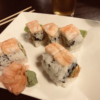 Jina Yoo's Asian Bistro - Tiger in the jungle sushi roll - Asian Fusion Near Me - Columbia, Missouri