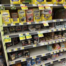 Dollar General - Pet....