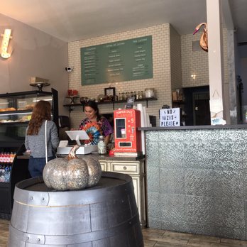 Undergrind Cafe - The front cash register and "no nazis please" sign - Cafes Near Me - Los Angeles, California