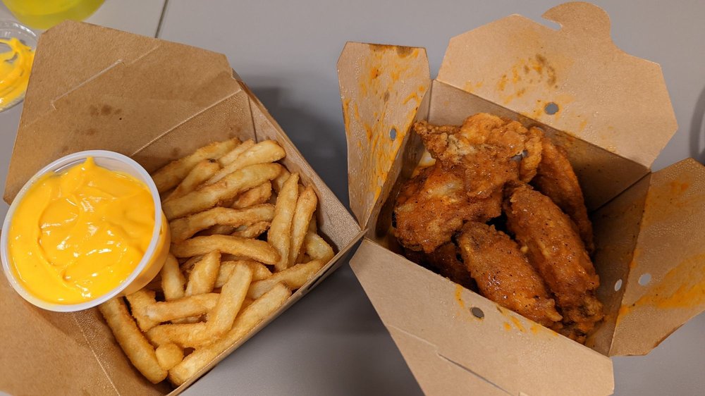 Food from 10Q Chicken