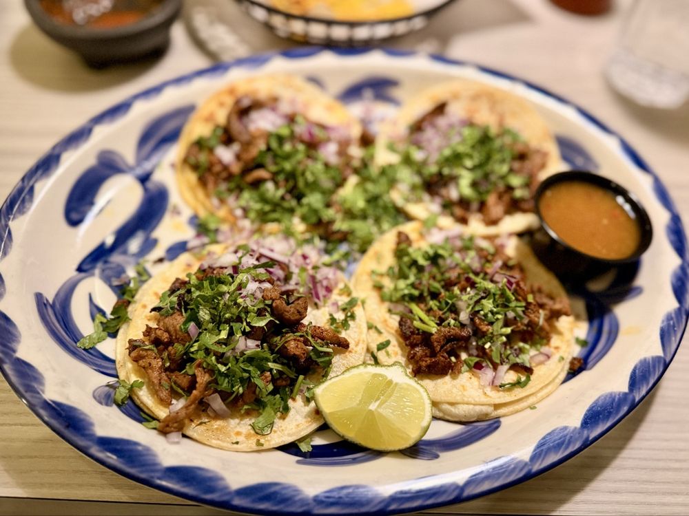 Plaza Grande Cocina Mexicana & Cantina