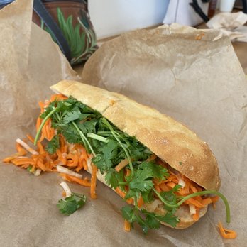 DragonEats - chicken banh mi - Vietnamese Near Me - San Francisco, California