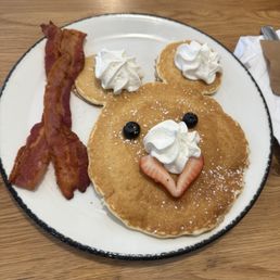 Kid's Mickey breakfast Kid's Mickey breakfast