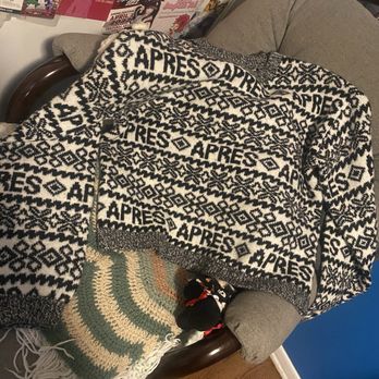 Target - Very cute winter sweater I purchased for Work super soft - Department Stores Near Me - Northridge, California