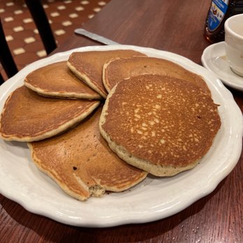 Richard Walker's Pancake House - Piece missing from my pancake - Breakfast & Brunch Near Me - Schaumburg, Illinois