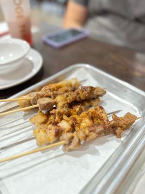 Flaming Mountain Chinese Grill & Skewer Bar 火焰山烧烤&烤鱼 by null