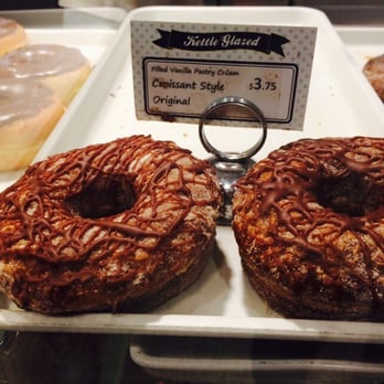 Kettle Glazed Doughnuts - Croissant style original - Donuts Near Me - Hollywood, California Kettle Glazed Doughnuts - Croissant style original - Donuts Near Me - Hollywood, California