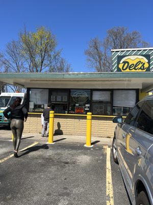 Del's Lemonade by null