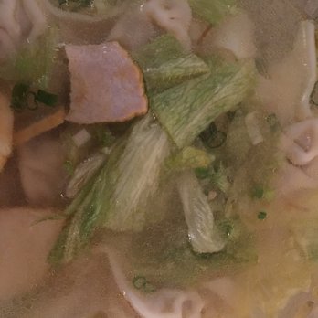 Vien Dong Restaurant - Wonton soup - Thai Near Me - Moncton, New Brunswick