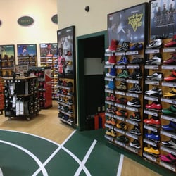 DICK'S Sporting Goods