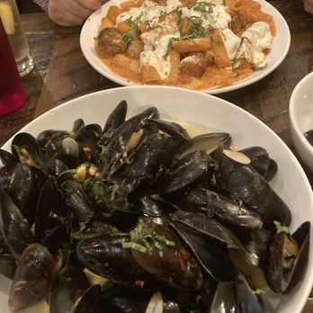 Brooklyn Roots Italian - Muddles in white wine - Italian Near Me - Brooklyn, New York Brooklyn Roots Italian - Muddles in white wine - Italian Near Me - Brooklyn, New York