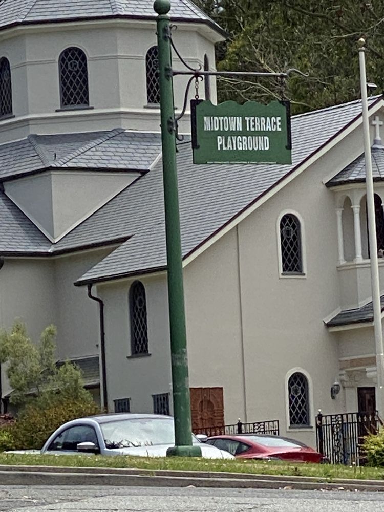 Midtown Terrace Playground and Sutro Recreation Center Logo