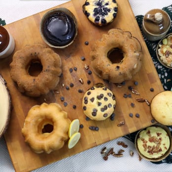 Colemans Moonshine Cakes - a variety of doughnuts - Desserts Near Me - Miami, Florida Colemans Moonshine Cakes - a variety of doughnuts - Desserts Near Me - Miami, Florida