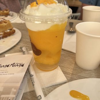 Mango Mango Dessert - Mango smoothie - Desserts Near Me - Denver, Colorado