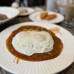 A Bite of Belgium - Huevos Rancheros