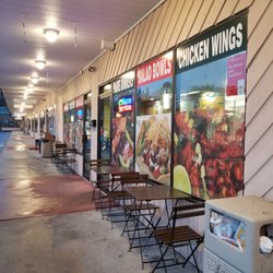 Caliente Mexican Grill - Exterior