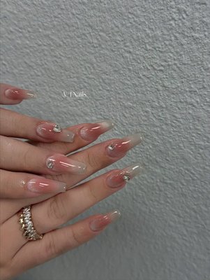 V-1 Nails Beauty Salon