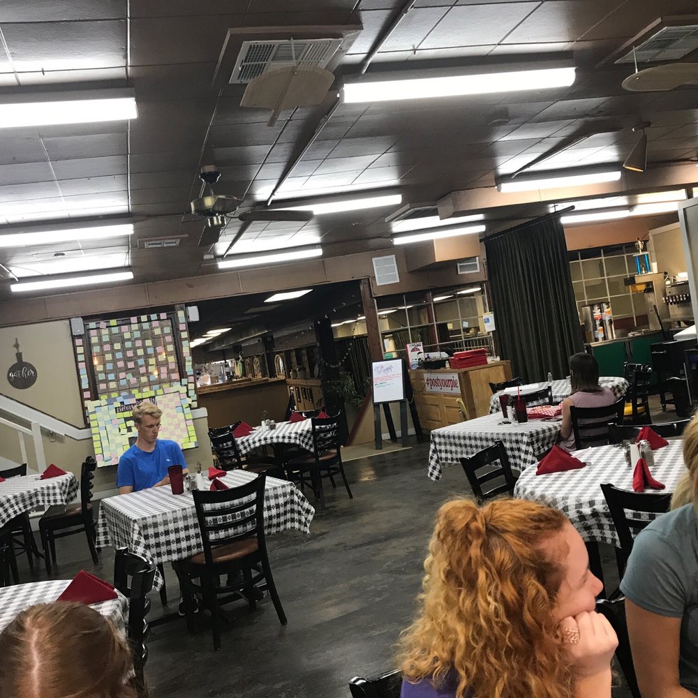 The Compass - Dining area - Pizza Near Me - McAlester, Oklahoma The Compass - Dining area - Pizza Near Me - McAlester, Oklahoma