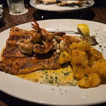 Pappadeaux Seafood Kitchen - Rainbow Trout & Jumbo Crab - Seafood Near Me - Fort Worth, Texas