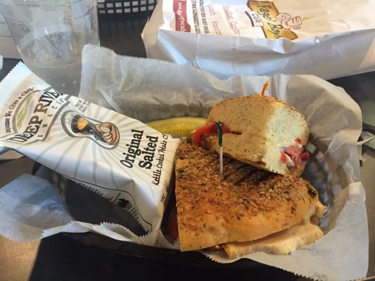 Bagel Boys Cafe - Perimeter by null