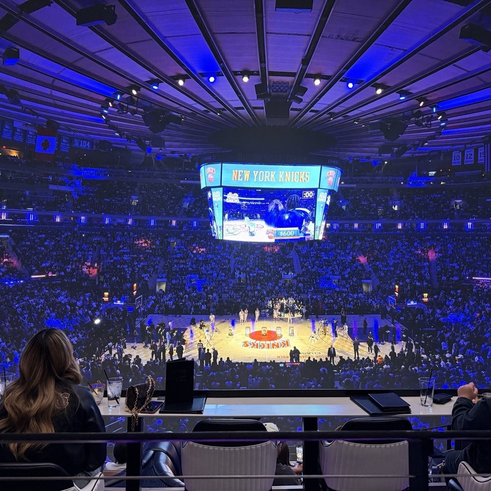 Cosm Los Angeles - The basketball court on the immersive screen - Venues & Event Spaces Near Me - Inglewood, California