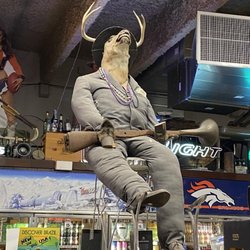 Super Liquor Mart - Everywhere you turn there's something else to see.