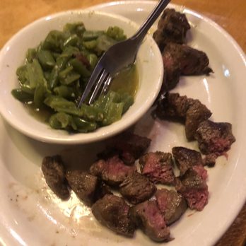 Texas Roadhouse - Kids steak and green beans - Barbeque Near Me - Oklahoma City, Oklahoma Texas Roadhouse - Kids steak and green beans - Barbeque Near Me - Oklahoma City, Oklahoma