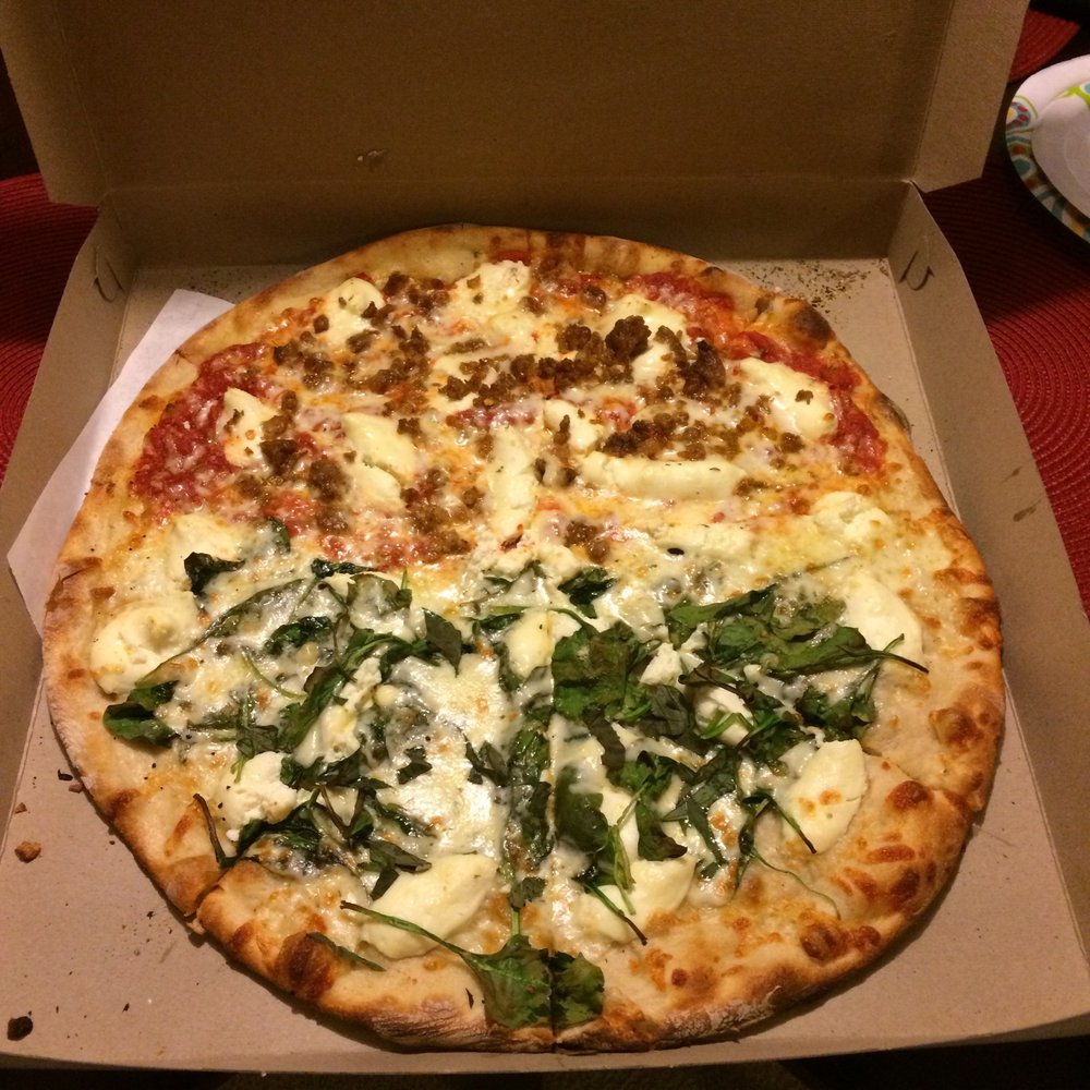 Naples Pizza - Pizza Near Me - Farmington, Connecticut