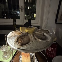 I Pesciolini - Oysters from the Po River delta - sooo amazing -  a must!