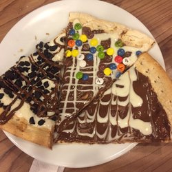 Muerde la Pasta - Pizza de nutella con lacasitos y oreo