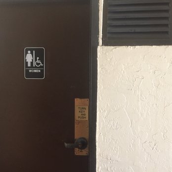 Lake Clarke Chiropractic Group - bathrooms - Chiropractors Near Me - West Palm Beach, Florida Lake Clarke Chiropractic Group - bathrooms - Chiropractors Near Me - West Palm Beach, Florida