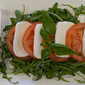Cockpit Cafe Catering - Caprese Salad - Flight Catering - Caterers Near Me - Rogers, Arkansas Cockpit Cafe Catering - Caprese Salad - Flight Catering - Caterers Near Me - Rogers, Arkansas