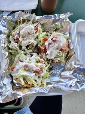 Dos Hermanos Chapines