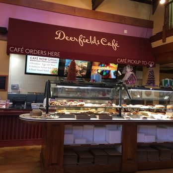 Deerfields Bakery - Bakeries Near Me - Buffalo Grove, Illinois