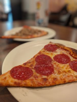 Romano's Pizza by null