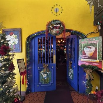 Ernie's Mexican Restaurant - Mexican Near Me - North Hollywood, California Ernie's Mexican Restaurant - Mexican Near Me - North Hollywood, California