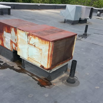 A First Response HVAC - 43 Year old Cromwell Hills Roof top Packaged A/C before replacement - Heating & Air Conditioning/HVAC Near Me