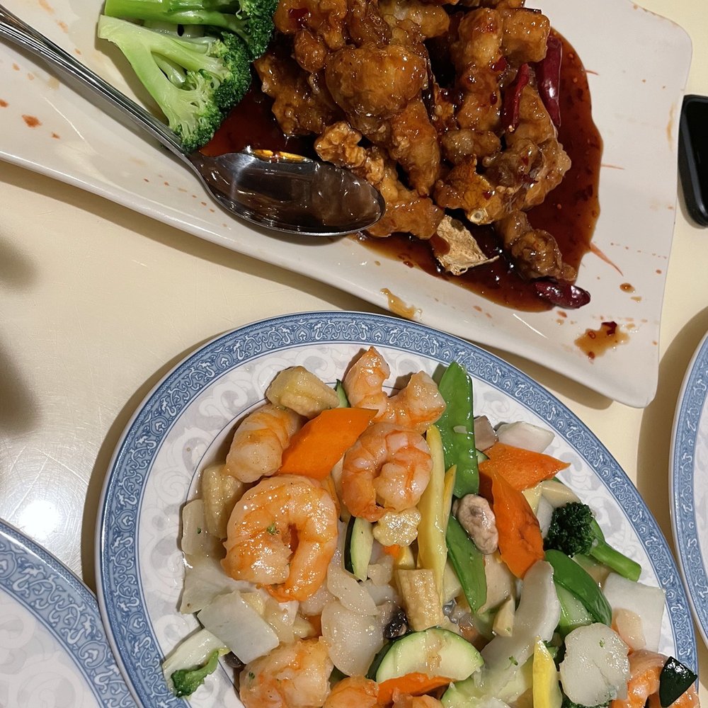 Orange chicken & shrimp w/ vegetables