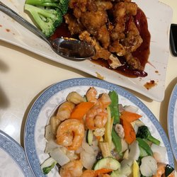 Heaven Dragon Chinese Restaurant - Orange chicken & shrimp w/ vegetables