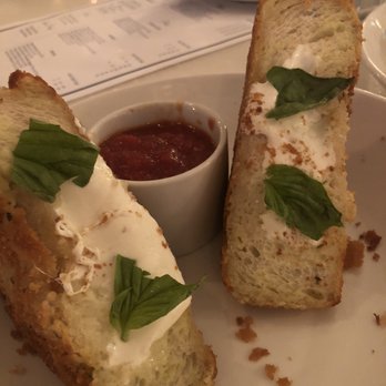 La Pecora Bianca SoHo - Mozarella in Carozza - Mediterranean Near Me - New York, New York