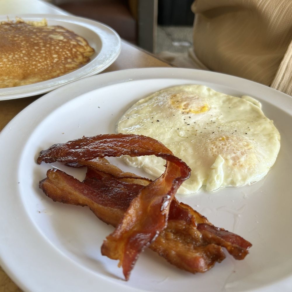 Bartlett Breakfast Factory - Pancake special - Breakfast & Brunch Near Me - Memphis, Tennessee Bartlett Breakfast Factory - Pancake special - Breakfast & Brunch Near Me - Memphis, Tennessee