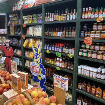 The Famous Tomato - Farmers Market Near Me - Speedway, Indiana The Famous Tomato - Farmers Market Near Me - Speedway, Indiana