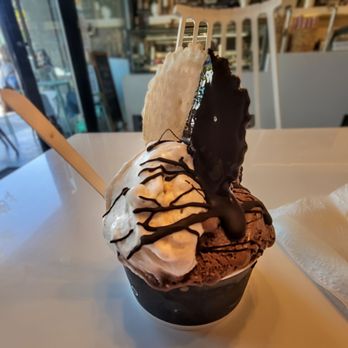 Gelataio - 3 flavors in a medium cup, free wafer and chocolate drizzle - Gelato Near Me - San Carlos, California