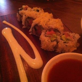 Uchi Dallas - Social Hour Spicy Crunchy Tuna (Bigeye Tuna, Avocado, Jalapeno, Cucumber, $6) - Japanese Near Me - Dallas, Texas