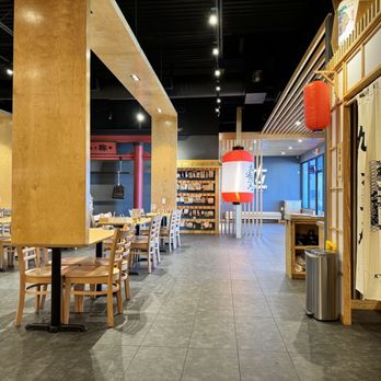 Kyuramen - Sandy Springs - View from the Honeycomb seating - Ramen Near Me - Sandy Springs, Georgia Kyuramen - Sandy Springs - View from the Honeycomb seating - Ramen Near Me - Sandy Springs, Georgia