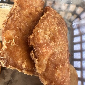 The Chowder Barge - Fried Fish & Chips - Seafood Near Me - Wilmington, California