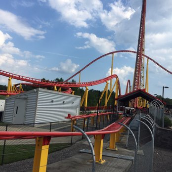 Kings Dominion - Pure awesomeness - Amusement Parks Near Me - Doswell, Virginia