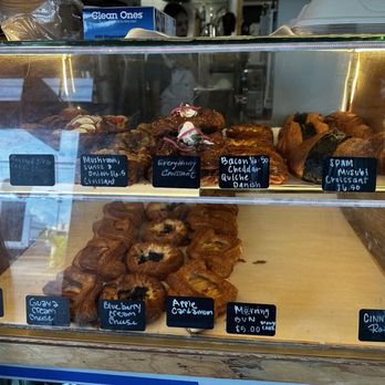 Cafe Kopi - pastry display - Coffee & Tea Near Me - Kailua, Hawaii Cafe Kopi - pastry display - Coffee & Tea Near Me - Kailua, Hawaii
