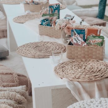Popovers + Peonies - Movie night in the comfort of your own backyard! - Party & Event Planning Near Me Popovers + Peonies - Movie night in the comfort of your own backyard! - Party & Event Planning Near Me